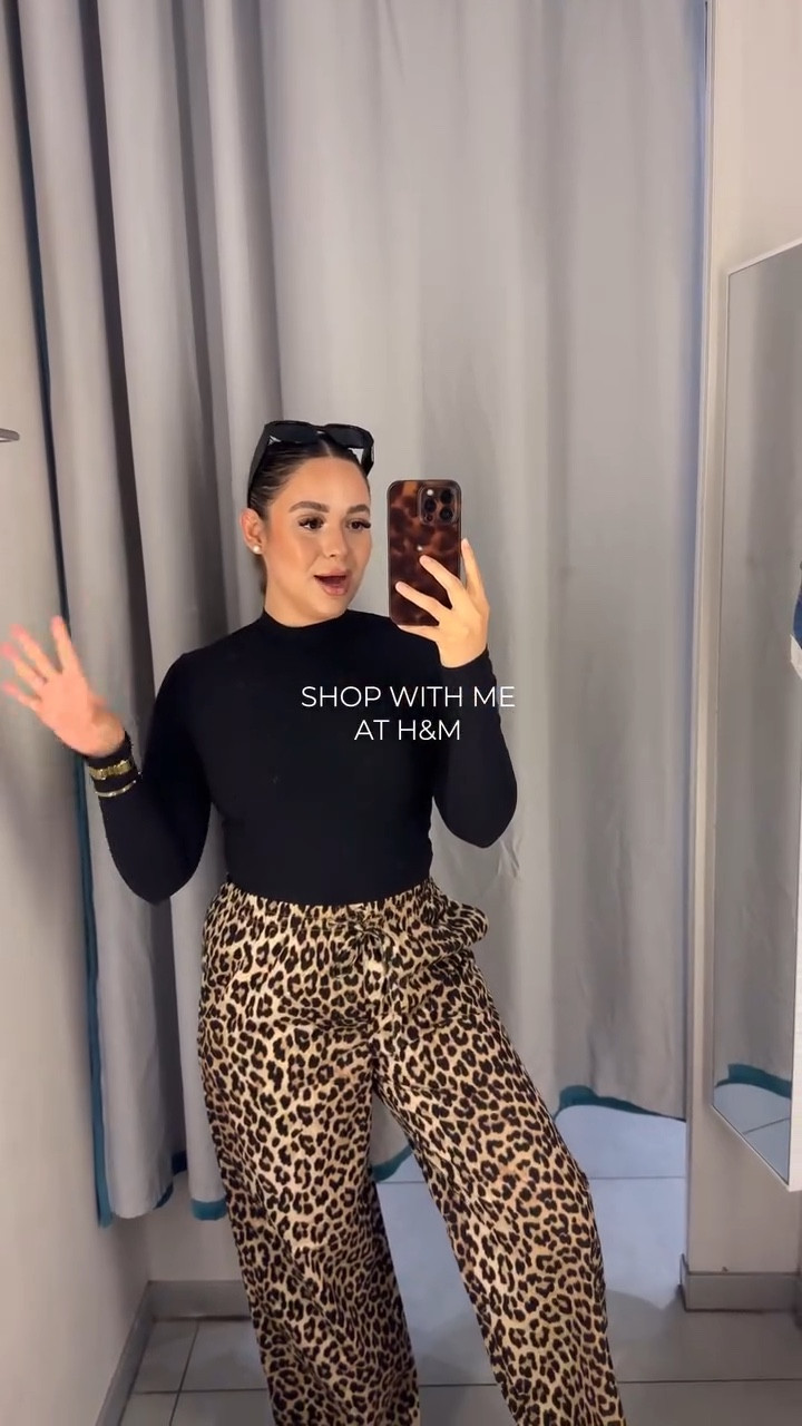 Come shop with me at @hm sponsored by my honey. 🤍 

All pieces will be linked on my LTK 🤍

#minivlog #shopwithme #shoppingvlog #lifestyleblogger #springoutfitideas #springoutfits #lasvegascontentcreator #outfitideas #dayinmylife #momvlog #familyvlog