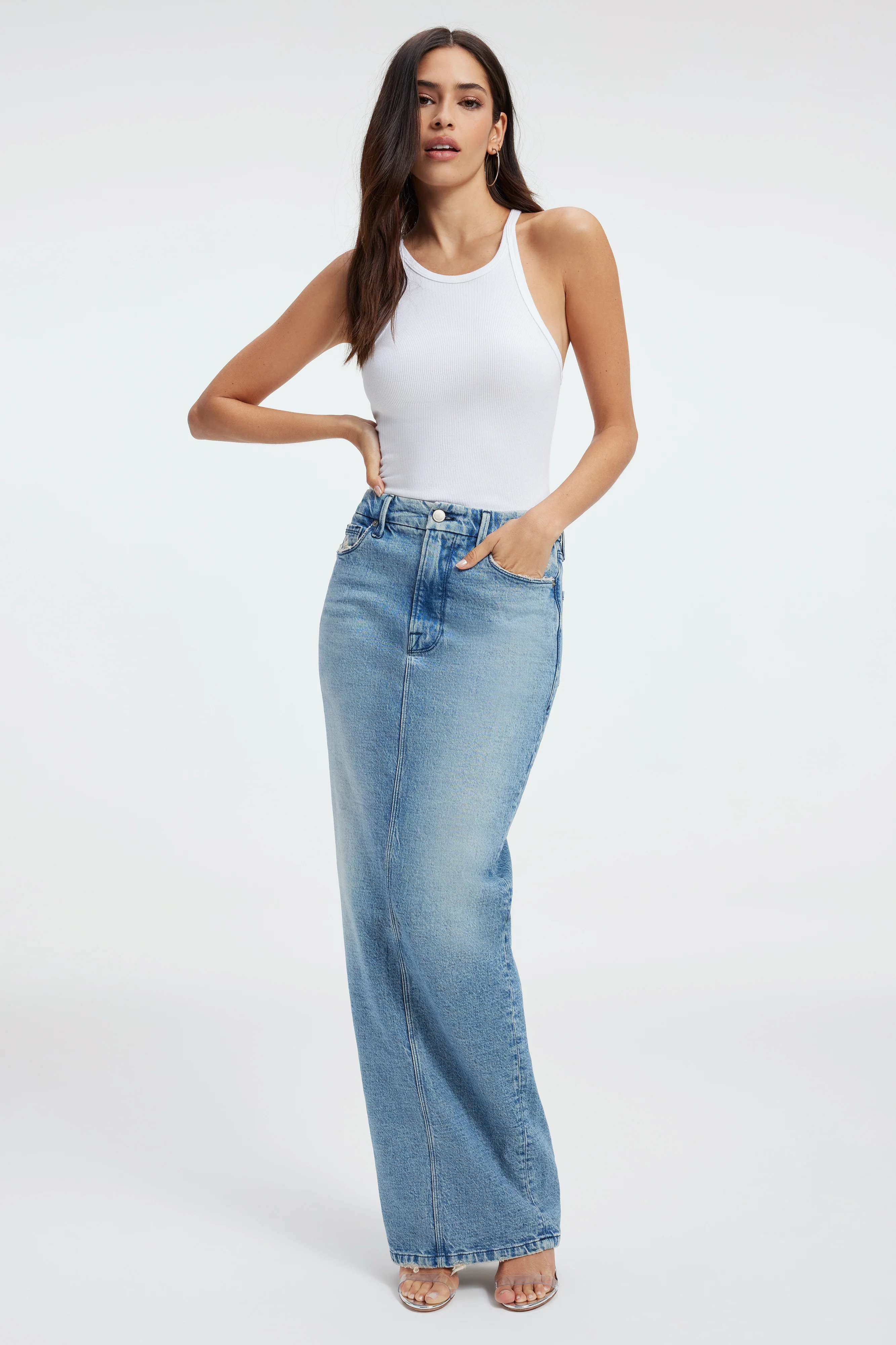 Color:
      indigo357 | Good American