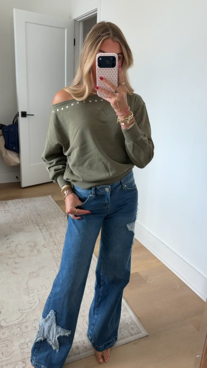 Walmart size 00. Bold, playful and designed to stand out, Madden NYC's Star Patch Jeans add throwback-inspired style to your denim collection. Crafted with a hint of stretch for a comfy fit, these relaxed, wide-leg jeans feature large star patches with frayed edges on the leg and hip. Style them with a cute cardi and platform booties for weekend plans or a sleek fitted top and heels to dress things up

#LTKootd #LTKdayinmylife #LTKSeasonal
