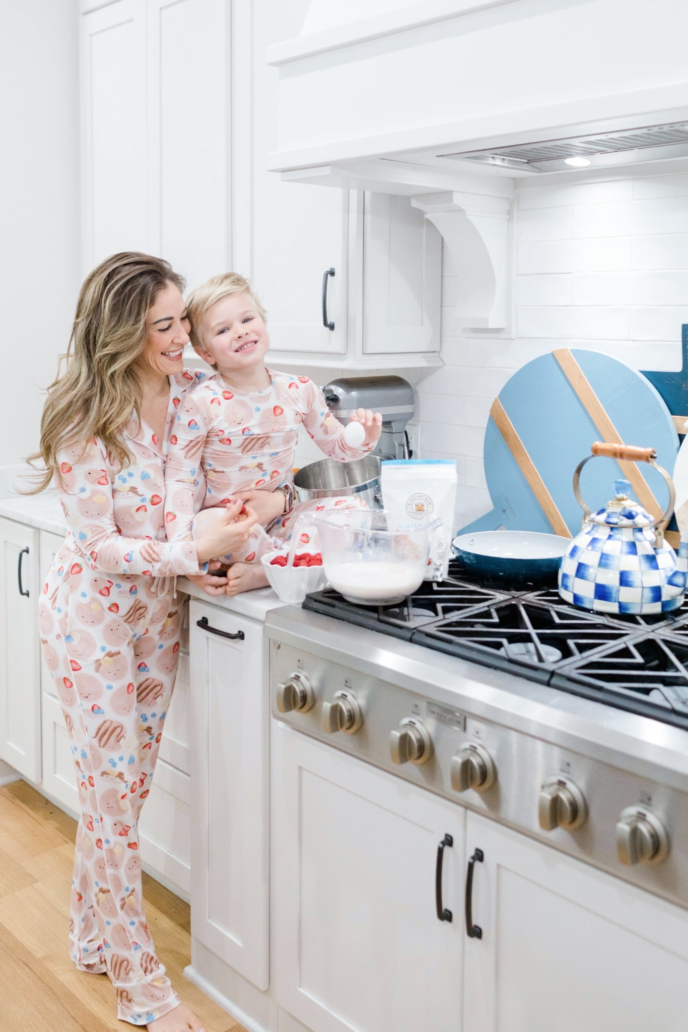 The cutest pajama print and the softest! Size XS in both pieces  

#LTKmorningroutine #LTKmomlife #LTKPetite