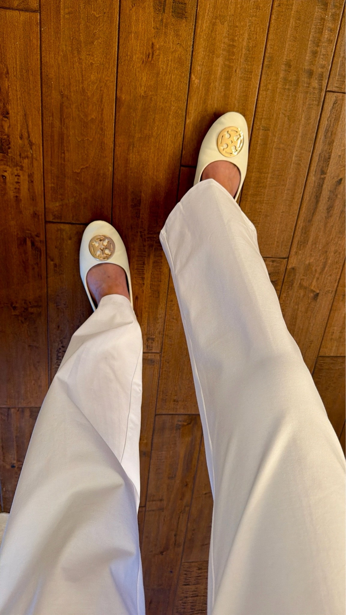 SHEIN find! Designer ballet flats for less 🤍

#LTKdayinmylife #LTKgrwm #LTKootd