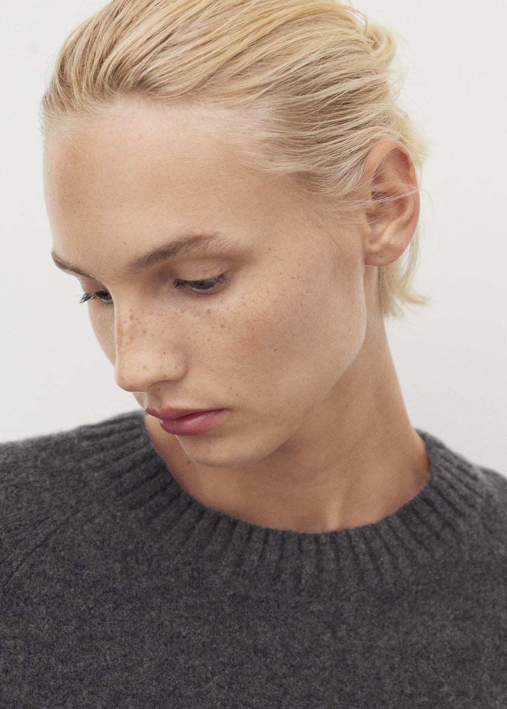 Round-neck knitted sweater | Mango (US/MX/AU)