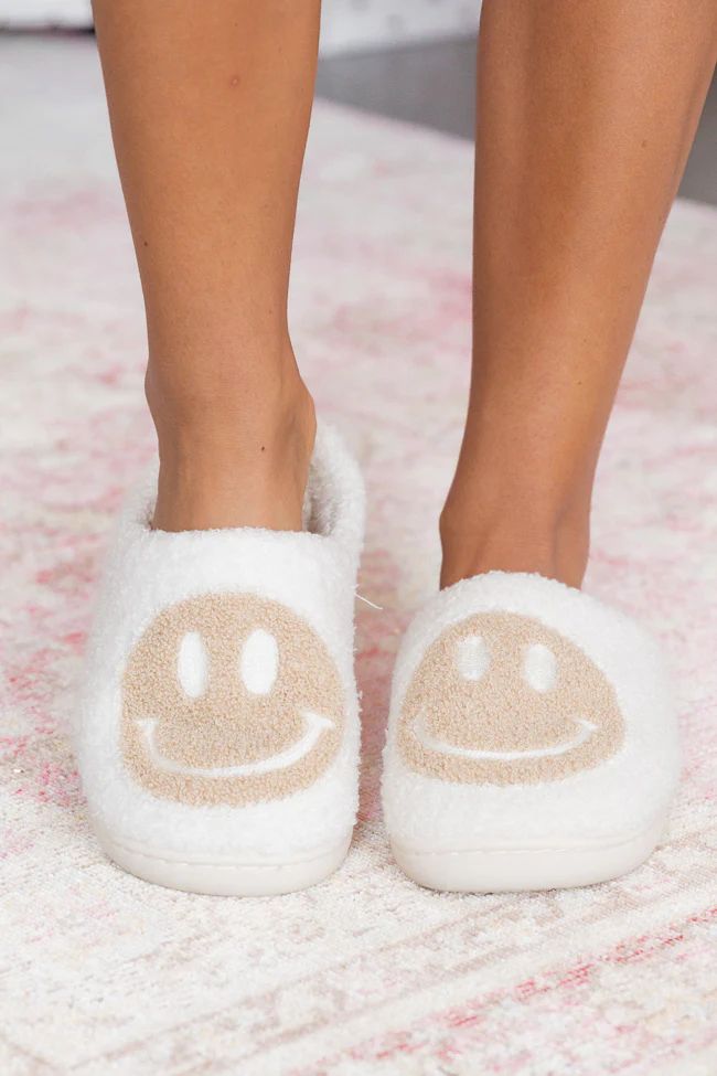 Tan and White Smiley Slippers | Pink Lily