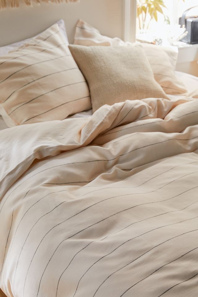 Venessa Linen Blend Duvet Cover | Urban Outfitters (US and RoW)