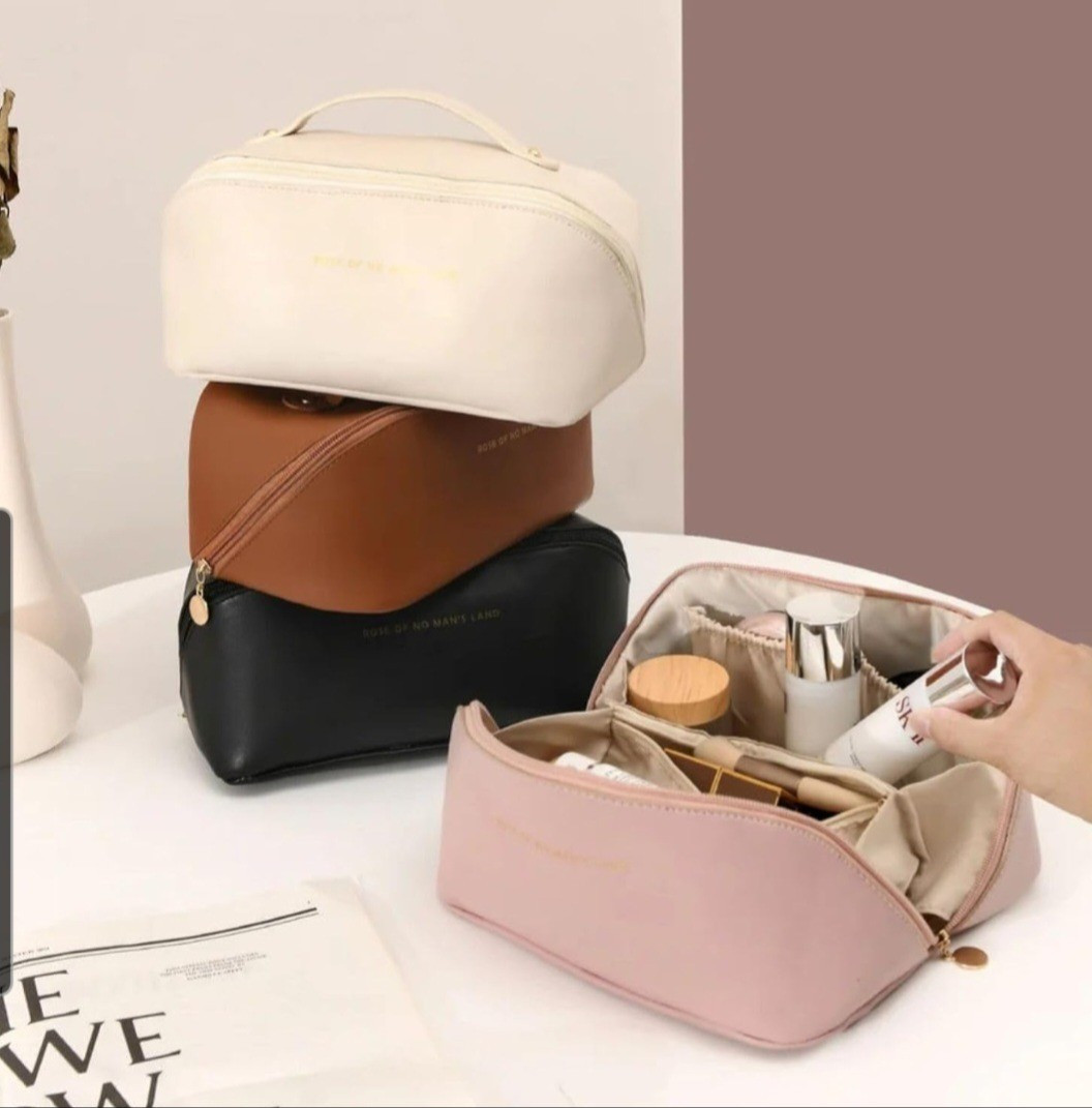 Bolsa Necessaire mais linda. 😍

#LTKbeauty #LTKbrasil #LTKfamily