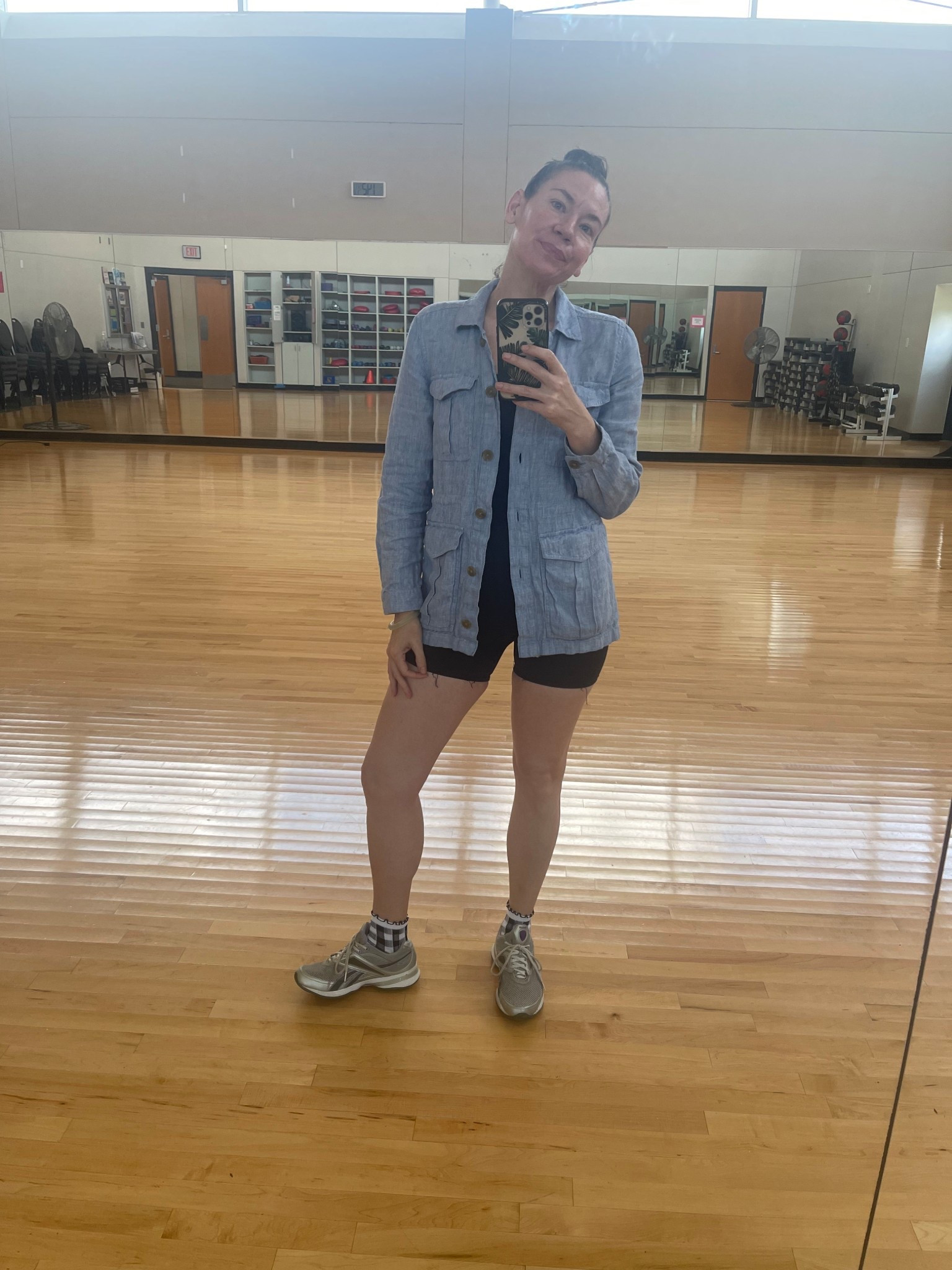 Working out used to just be a part of my day. Like coffee and waking up- and it made me so so happy. For multiple reasons! And then- between sickness and home renovations it’s completely gotten out of my habits. I miss it. And want to get back- but starting over and getting back in the habit? Harder. Than. It. Looks. If you’re there too- I see you. And at least cute outfits help!! #investmentpiece 

#LTKActive #LTKStyleTip #LTKFindsUnder100