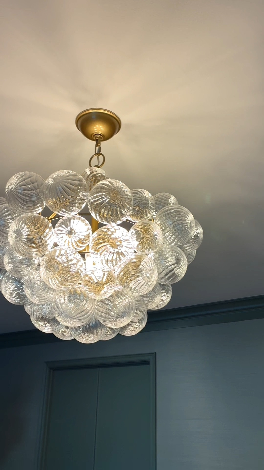 #AD Sharing a few light fixtures around our new house that help create a cozy feel. @wayfair #Wayfair #WayfairPartner