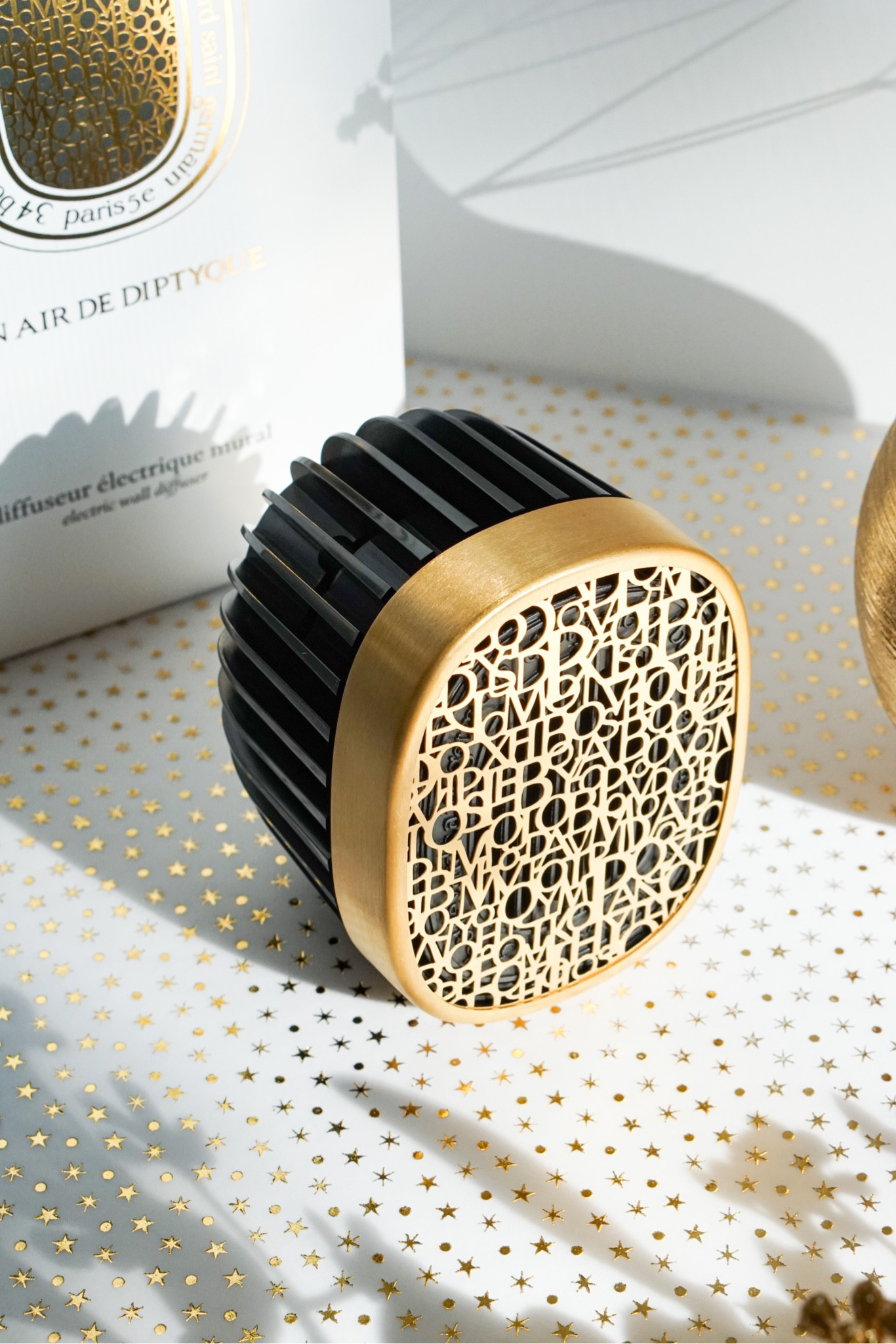 ELECTRIC WALL DIFFUSER 
#homefragrance #electricdiffuser #diffuser #homescent #luxurygift #homedecor

#LTKhome #LTKFind #LTKGiftGuide