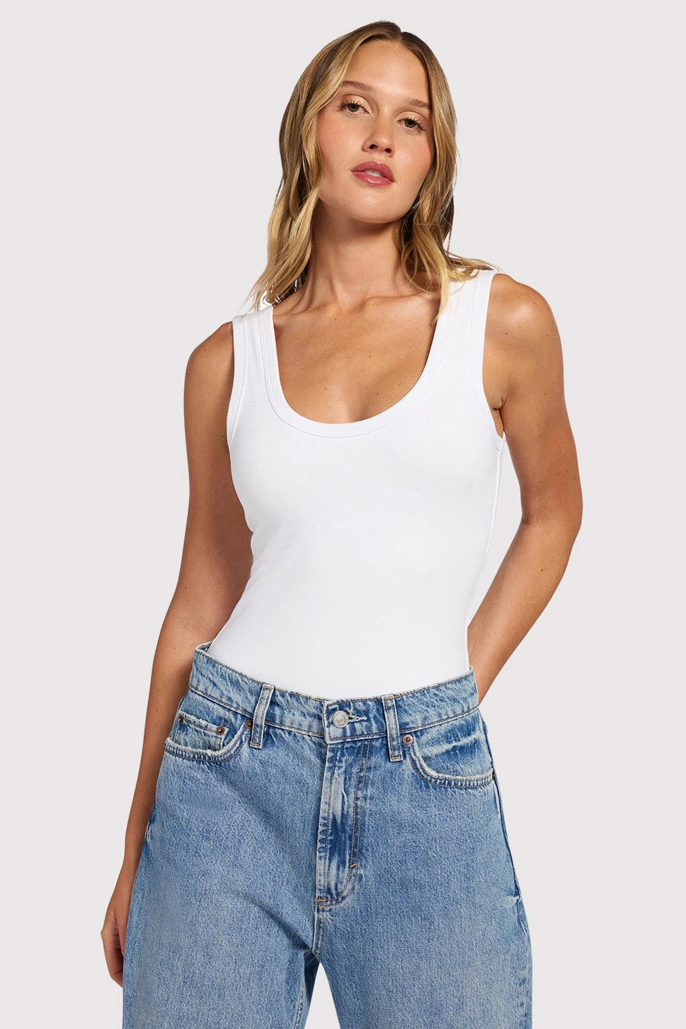 Seamless Scoop Tank Bodysuit | Nuuds US