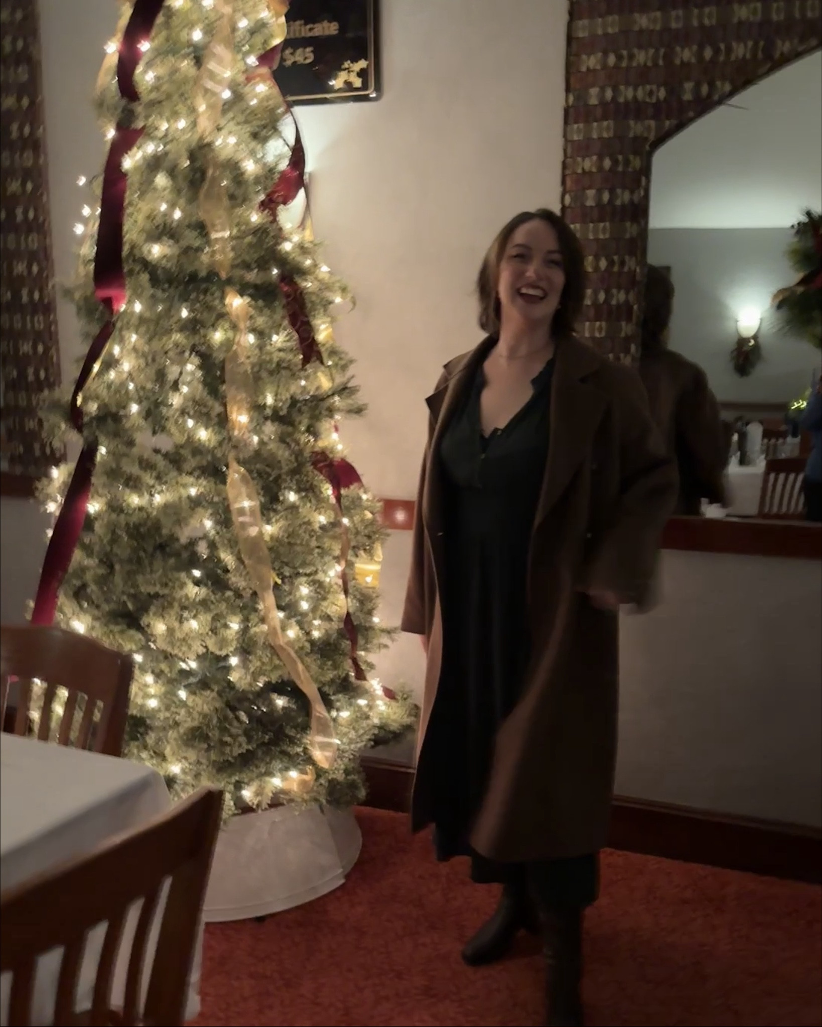 Christmas Eve outfit 🎄♥️✨

#LTKHoliday #LTKWatchNow #LTKSeasonal