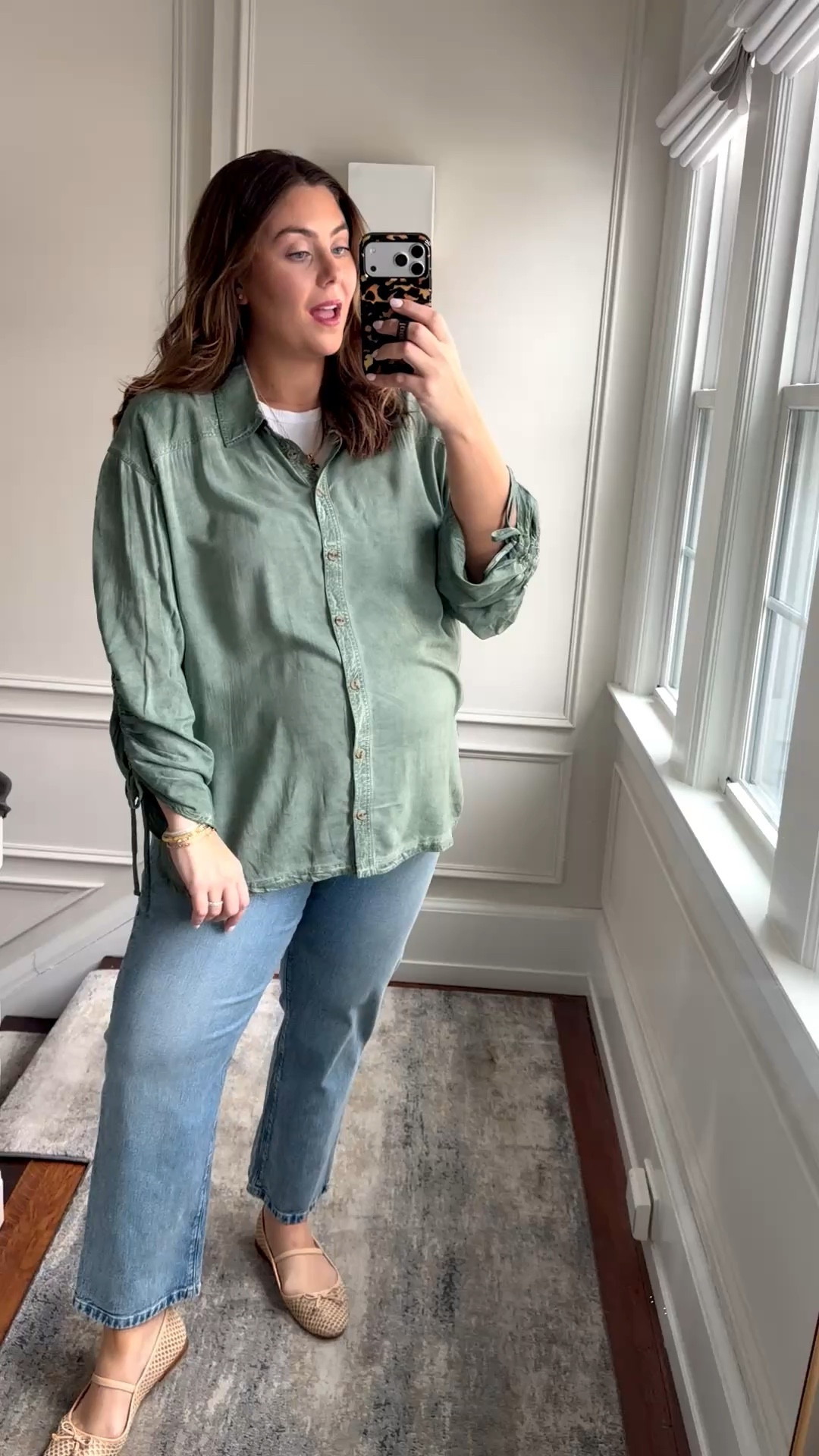 Button down, non-maternity bump-friendly top! Wearing size XL. Use CARALYN20 for 20% off $100+ through 3/8 at @Anthropologie 