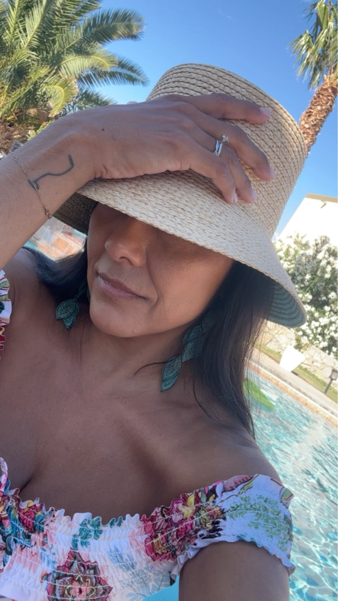 Bucket hat!  Must have for summer ☀️

#LTKootd #LTKSwim #LTKTravel