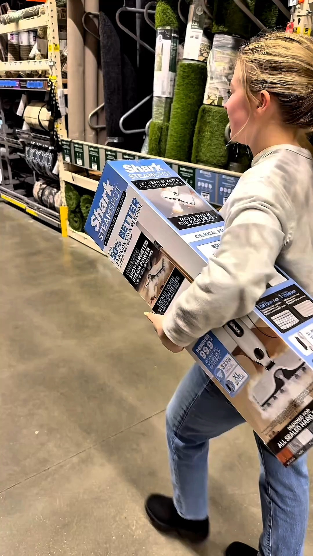 Keeps my floors SQUEAKY clean 🧽🫧