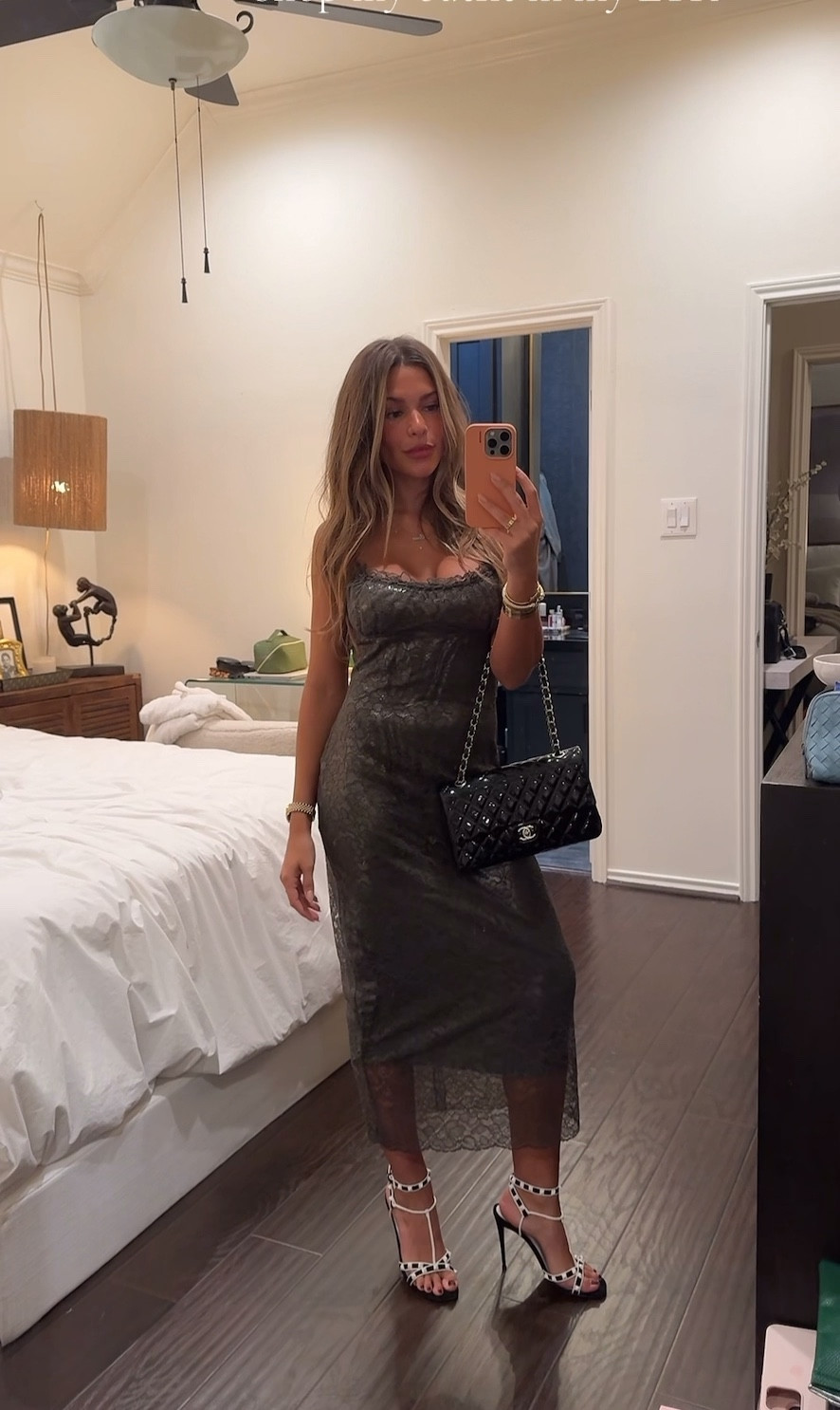 Holiday dress 40% off ♥️


#LTKparties #LTKSeasonal #LTKHoliday