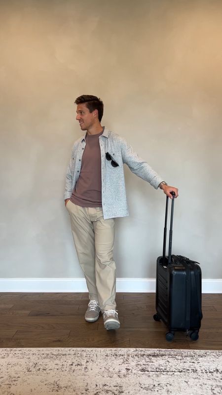 What I would wear - weekend travels

Outfits for the airport, coffee / brunch, and date night!

#LTKstyletip #LTKmens