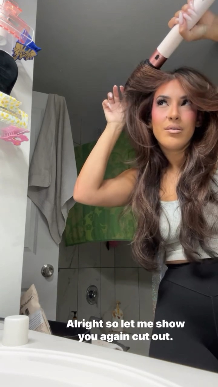 @dyson @dysonhairpro  @moroccanoil

Dyson Airwrap 
Moroccan Oil Hairspray

#LTKBeauty
