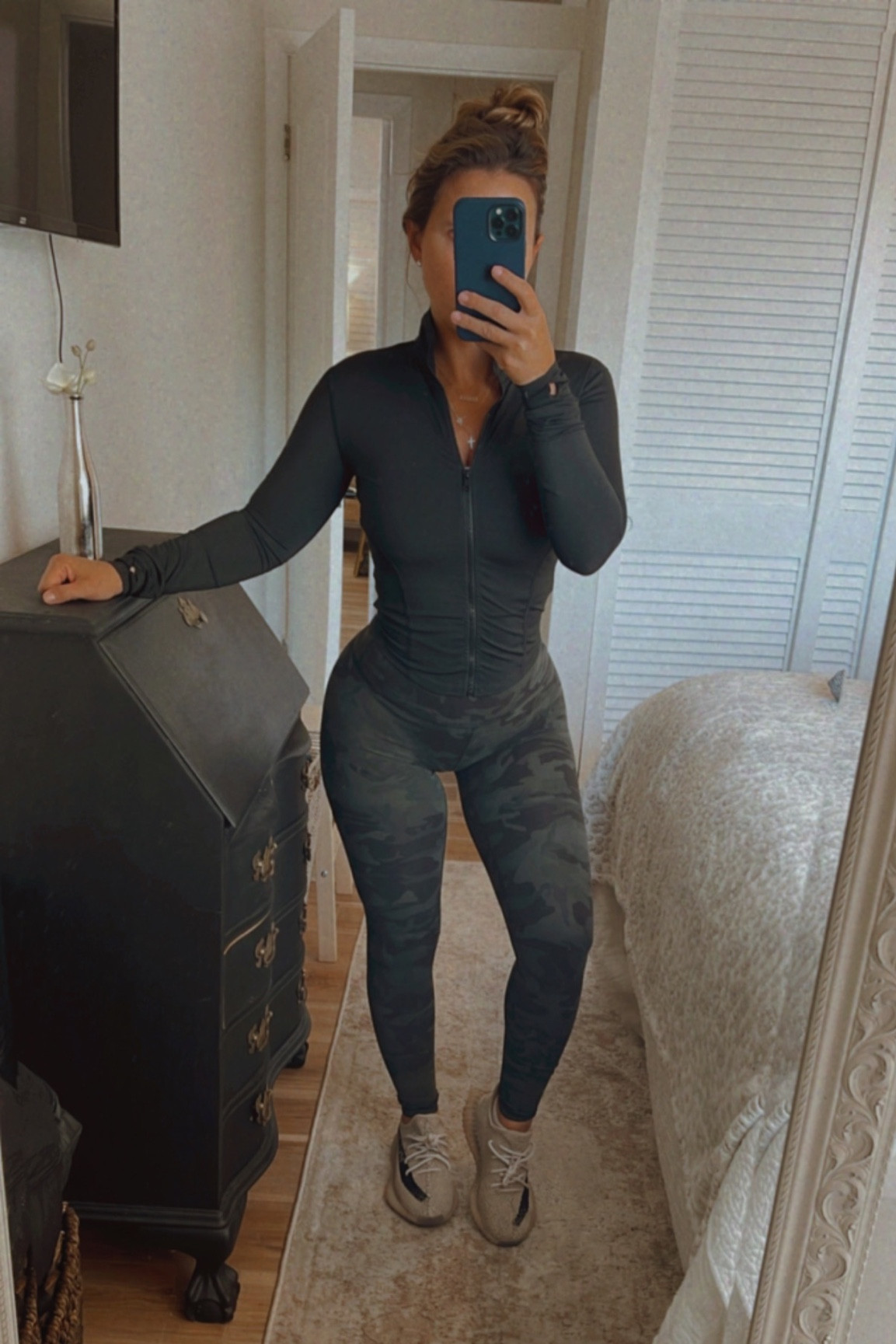 Love this jacket! 🤍 #amazon #lululemon #ltkootd #fitness #workout #ootd 

#LTKcurves #LTKFind #LTKfit