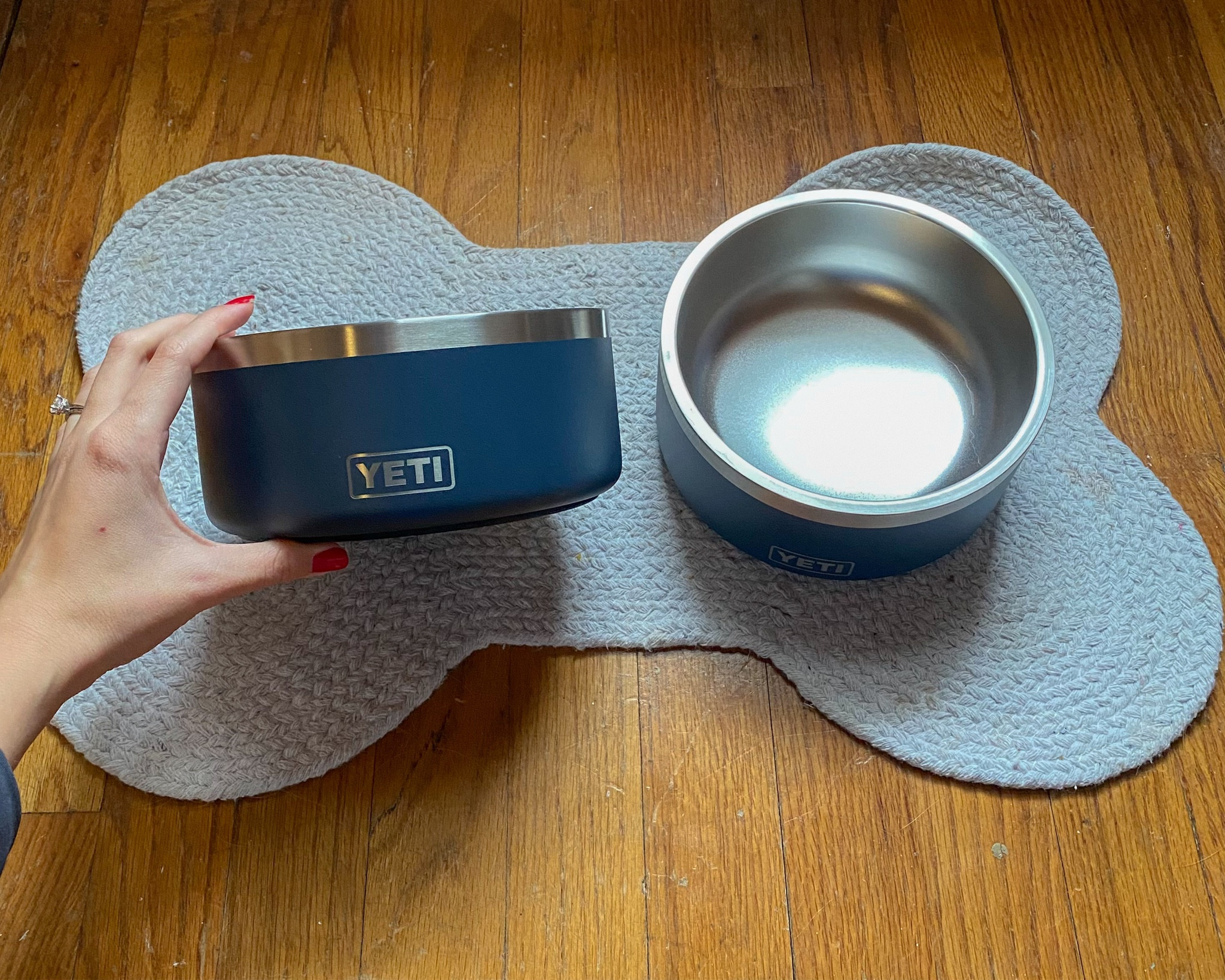 We got the 4 cup navy color dog bowls for our golden retriever🐾🦴

#LTKfindsunder100