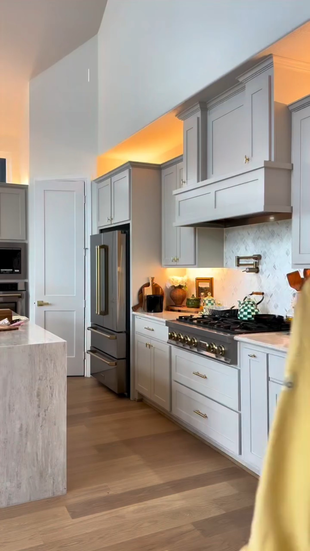 Spend the morning with us♥️
Praying this will be easy. Stay warm friends ☺️

#morningvlog #familyvlog #morninginspiration #dailyvlog