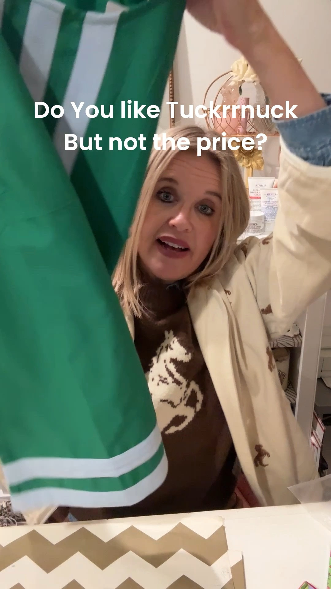 Do you like Tuckernuck 
But not the prices???

Here’s a cute top $29
That fits in that box
 (or shopping bag) 

This cute color bloc lined tank top comes in several colors
Fits tts 

I love this blue and green color combo preppy but still feels palm beach

Wear with white jeans or cute shorts and look chic with a pencil skirt

#LTKootd #LTKgrwm #LTKOver40