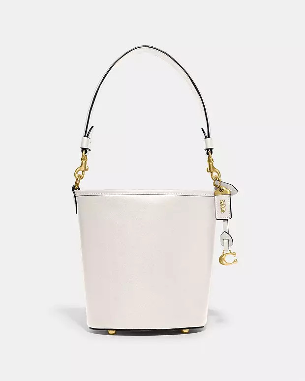 Dakota Bucket Bag 16 | Coach (US)