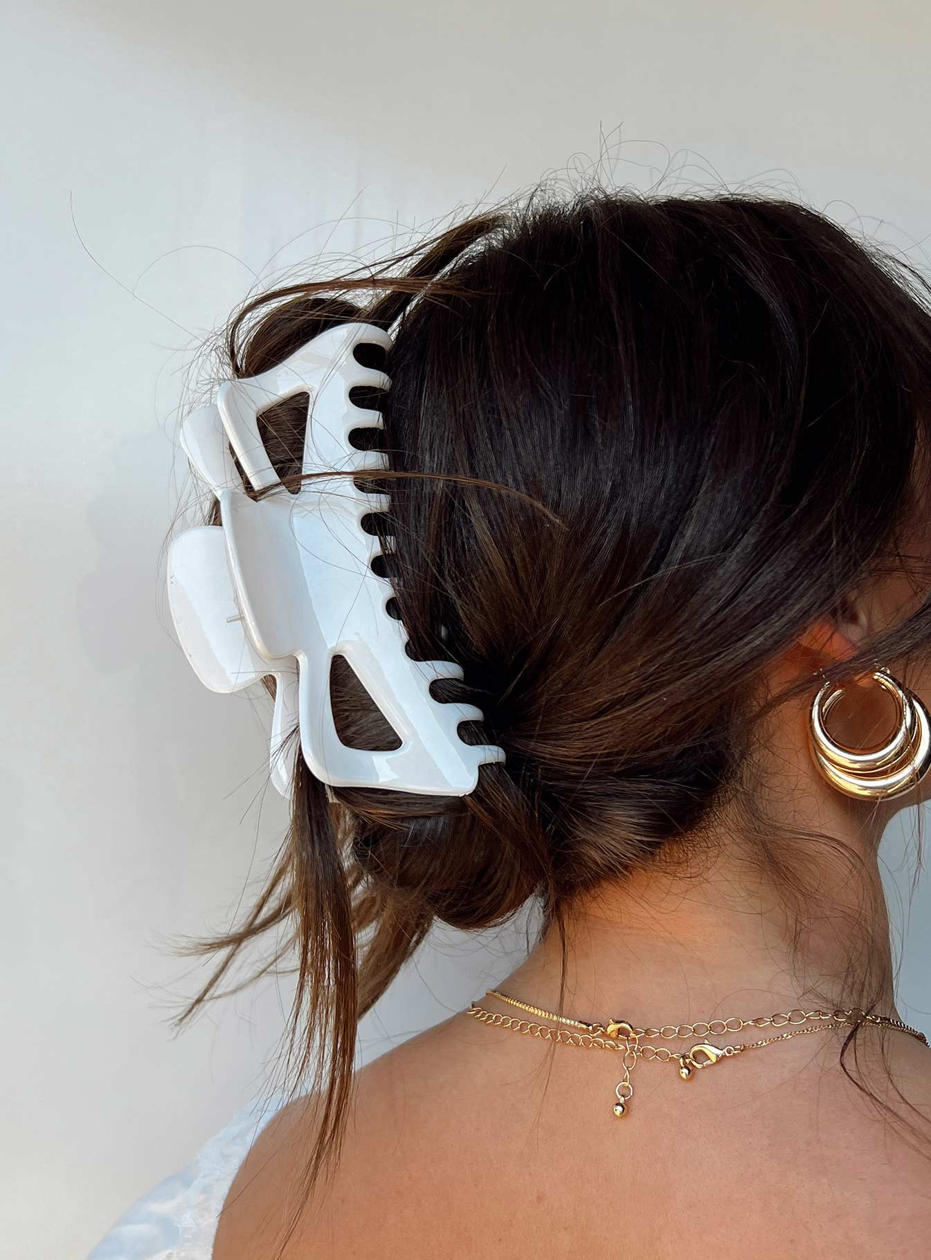 Erma Hair Clip White | Princess Polly AU
