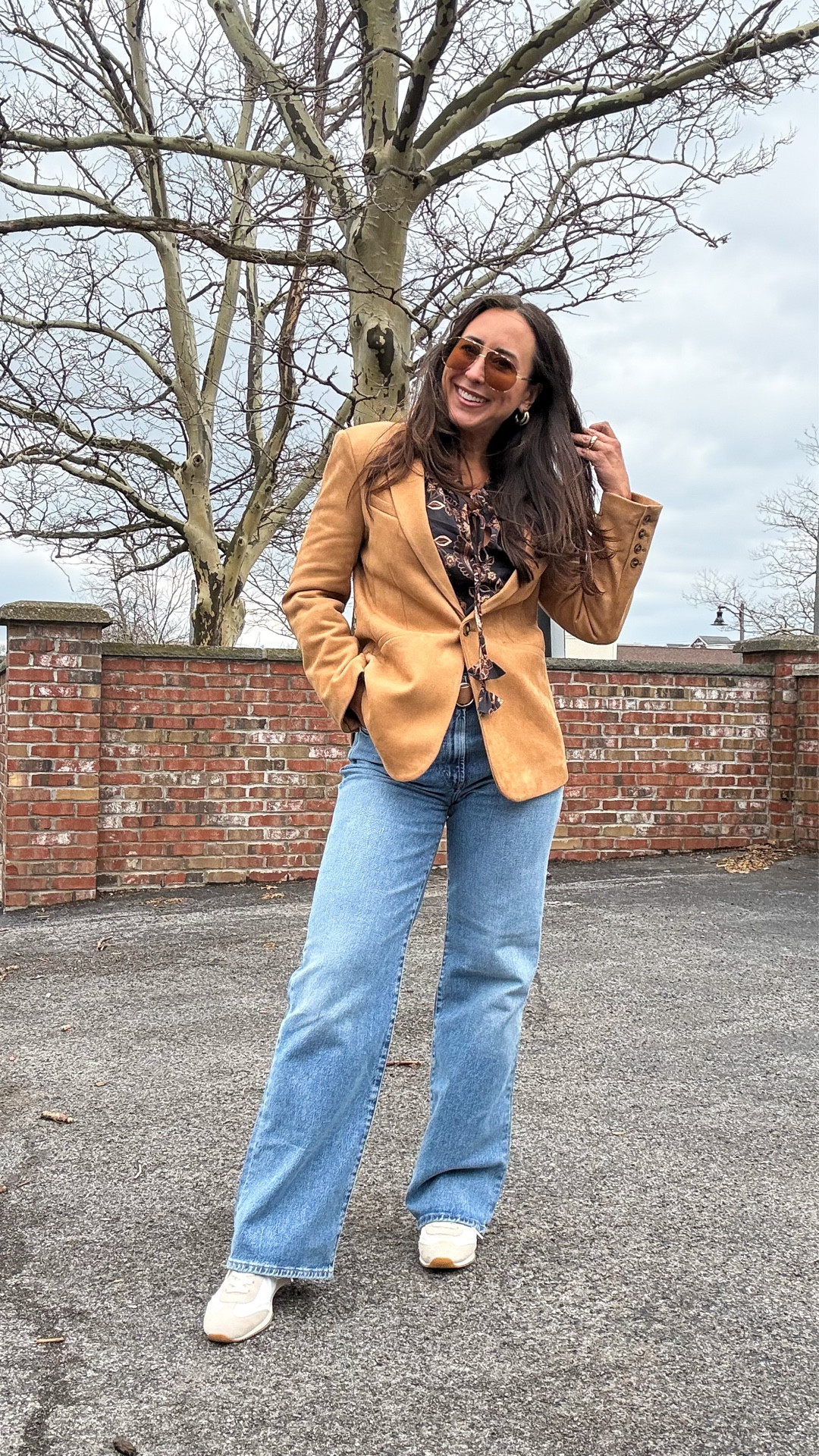 I like these jeans better with a small heel but I just wasn’t feeling it. Needed a comfy sneak. Who’s with me? Check a couple of the blazers they are on massive sale!!!!! 
Size 27 denim tts 


Spring 
Suede blazer 
Straight denim 
Comfy denim 
Agolde


#LTKootd #LTKgrwm #LTKdayinmylife