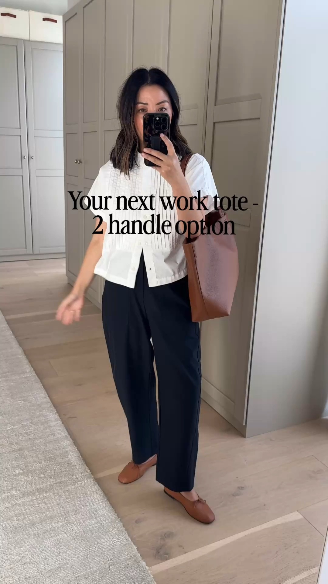 A great work tote option. Not structured- but they do offer a bag organizer. Can fit a large laptop. 

Tuckernuck top medium
Athleta barrels 2 petite
Everlane flats 5
Cuyana tote large dark chestnut

#LTKmomlife #LTKPetite #LTKWorkwear