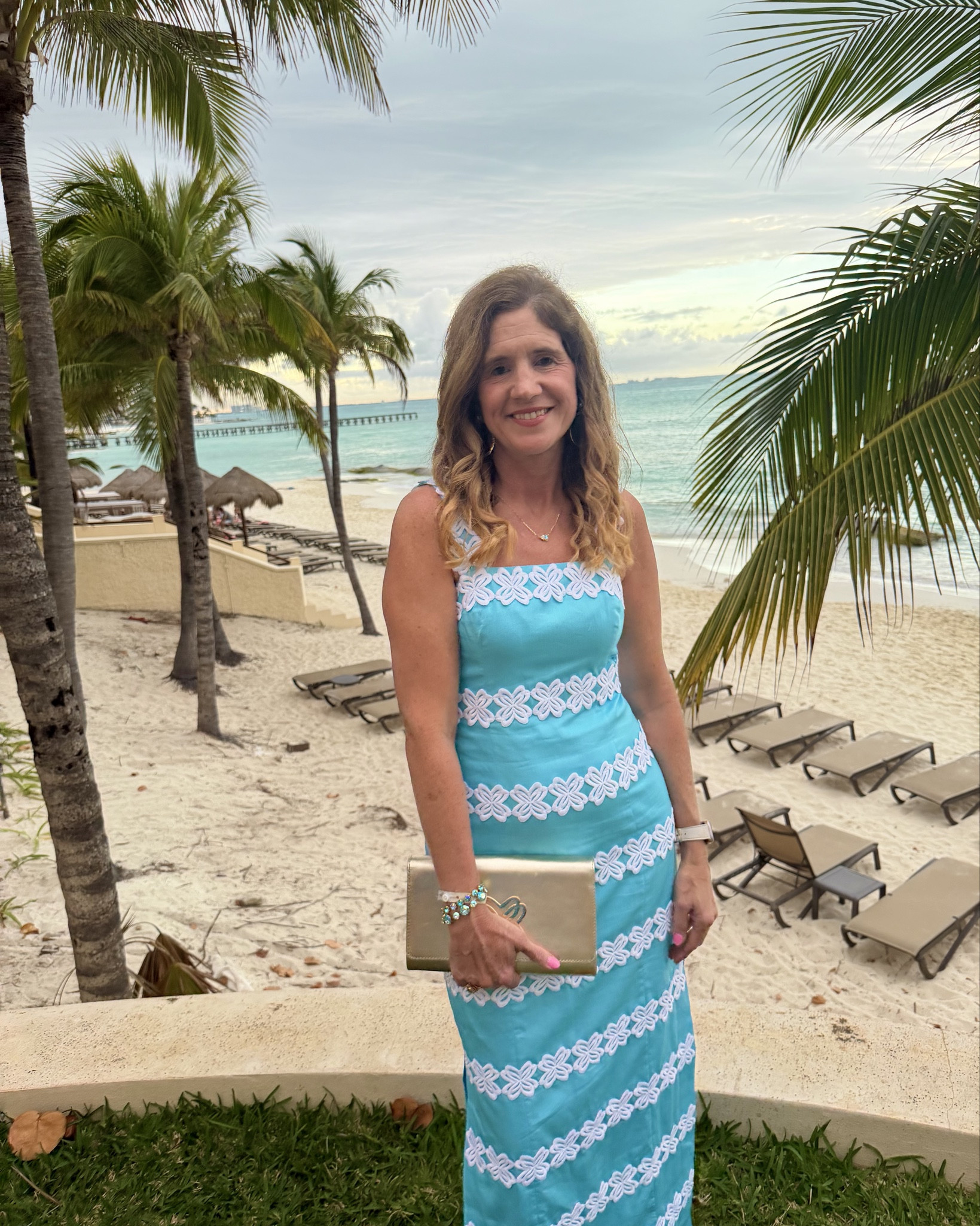 Spring Dress 

One of my favorite dresses I wore on vacation 💙

It just released in YELLOW and I’m obsessed 💛

This is one of those pieces that:
✔ is so flattering
✔ fits beautifully
✔ works for so many occasions

I’m ordering the yellow for:
graduations • spring events • my Italy trip 🇮🇹

✨ Also part of the Lilly gift with purchase right now

lilly pulitzer dress
spring dress
yellow dress
vacation dress
resort wear
easter outfit
graduation dress
maxi dress 


#lillypulitzer
#lillypulitzerstyle
#springdress
#yellowdress
#resortwear
#vacationstyle
#easteroutfit
#graduationoutfit
#resortstyle
#springstyle



#LTKSeasonal #LTKWedding #LTKTravel