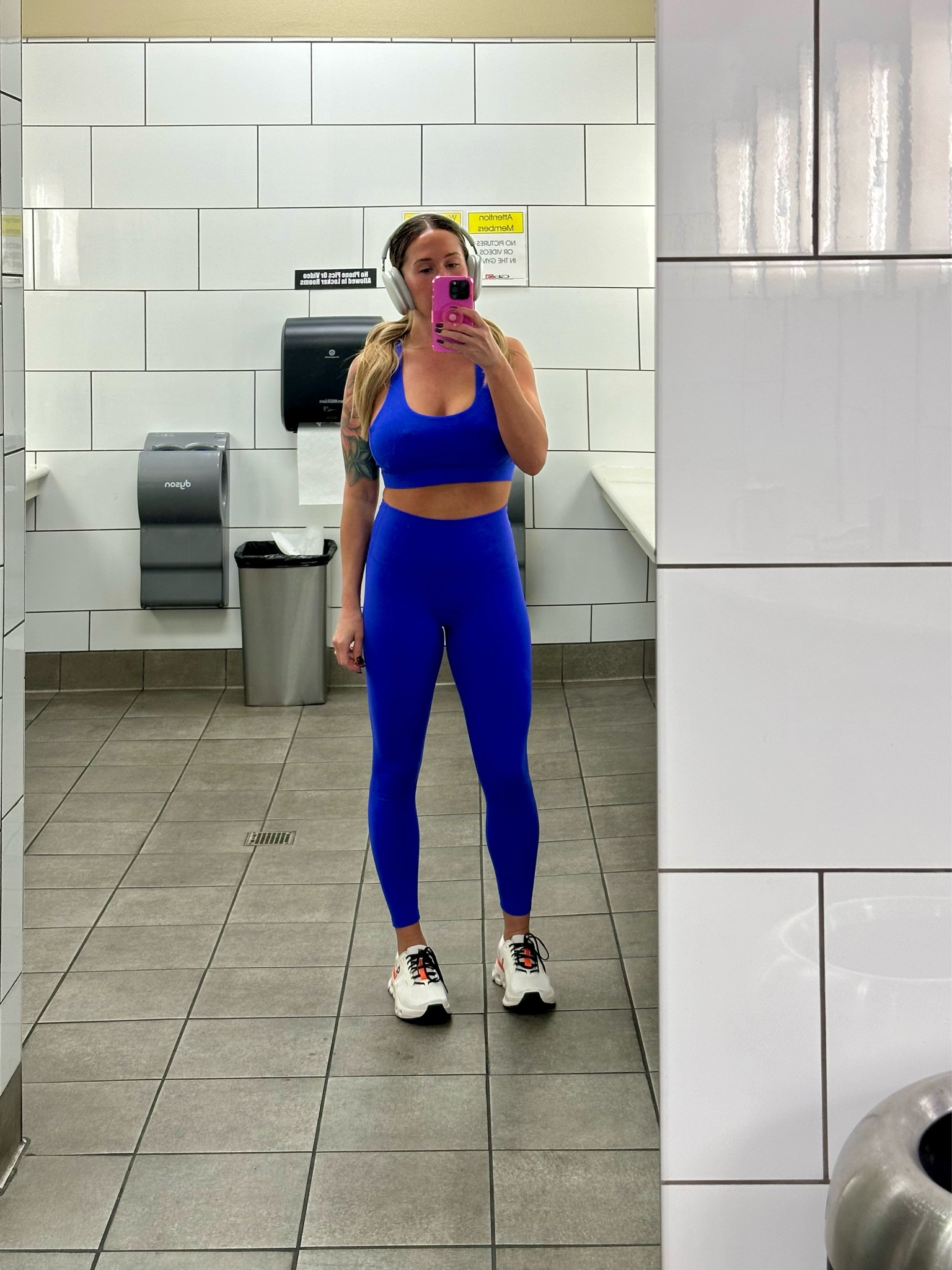 Vallry athletica, leggings, gym outfits

#LTKTravel #LTKActive #LTKFitness