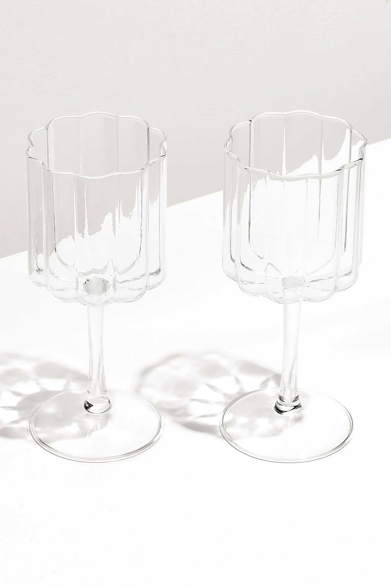 Clear Wave Wine Glasses (Set of 2) | Tuckernuck (US)