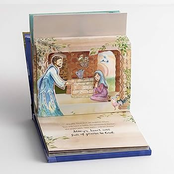 God's Christmas Promise: A Lighted Pop-Up Book | Amazon (US)