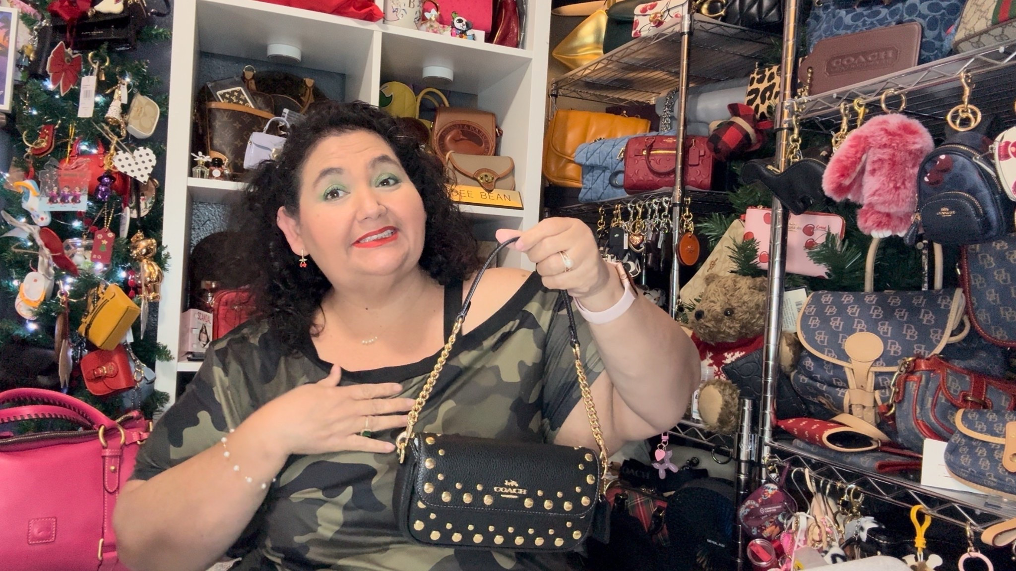 This Edgy Bag is back in stock at CoachOutlet for $105 great hit. Grab it before it’s gone 


#LTKFindsUnder100 #LTKSeasonal #LTKPlusSize