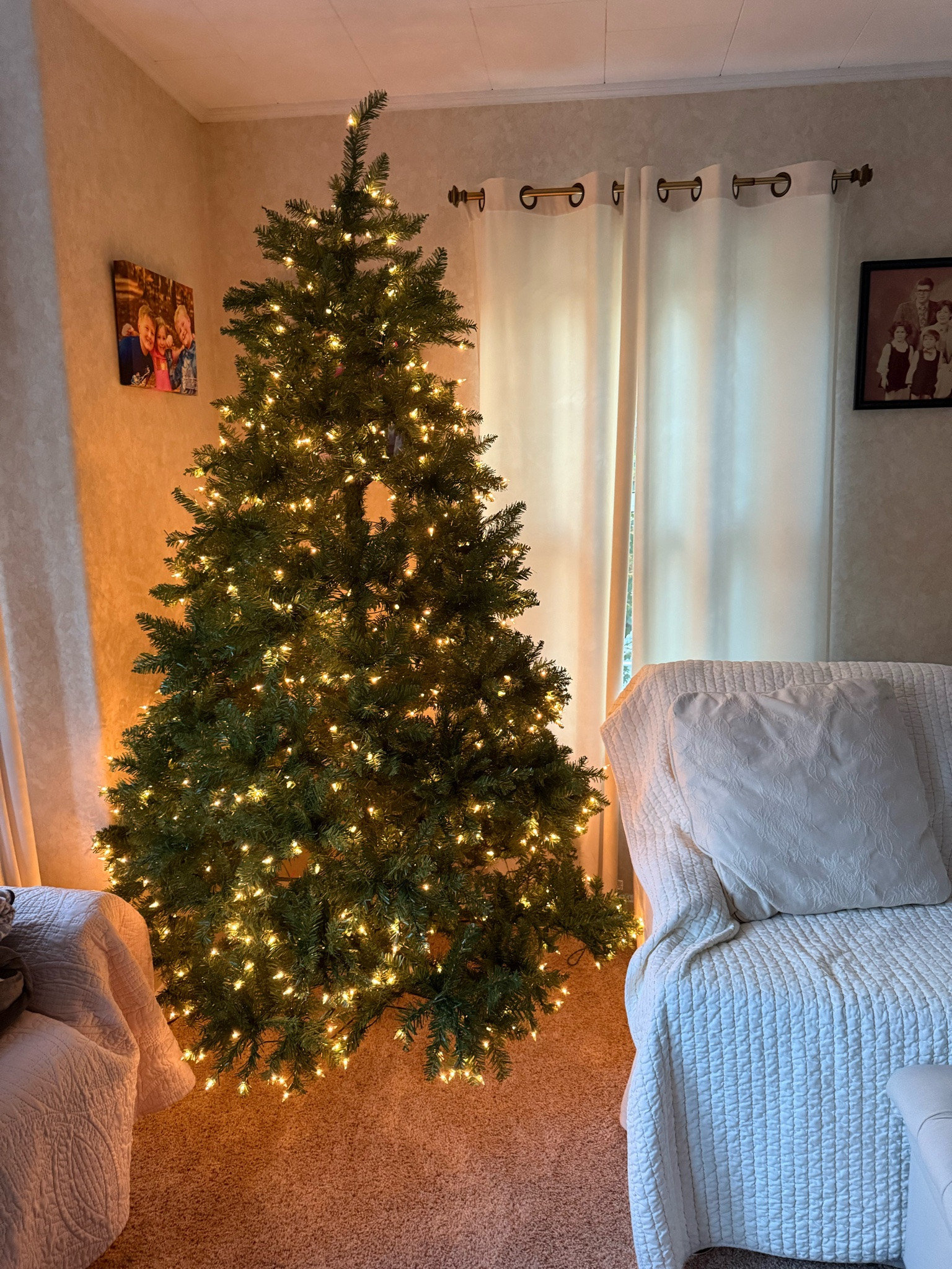 In just a few weeks I will be putting up the Christmas tree!

#LTKSeasonal #LTKHome #LTKPetite
