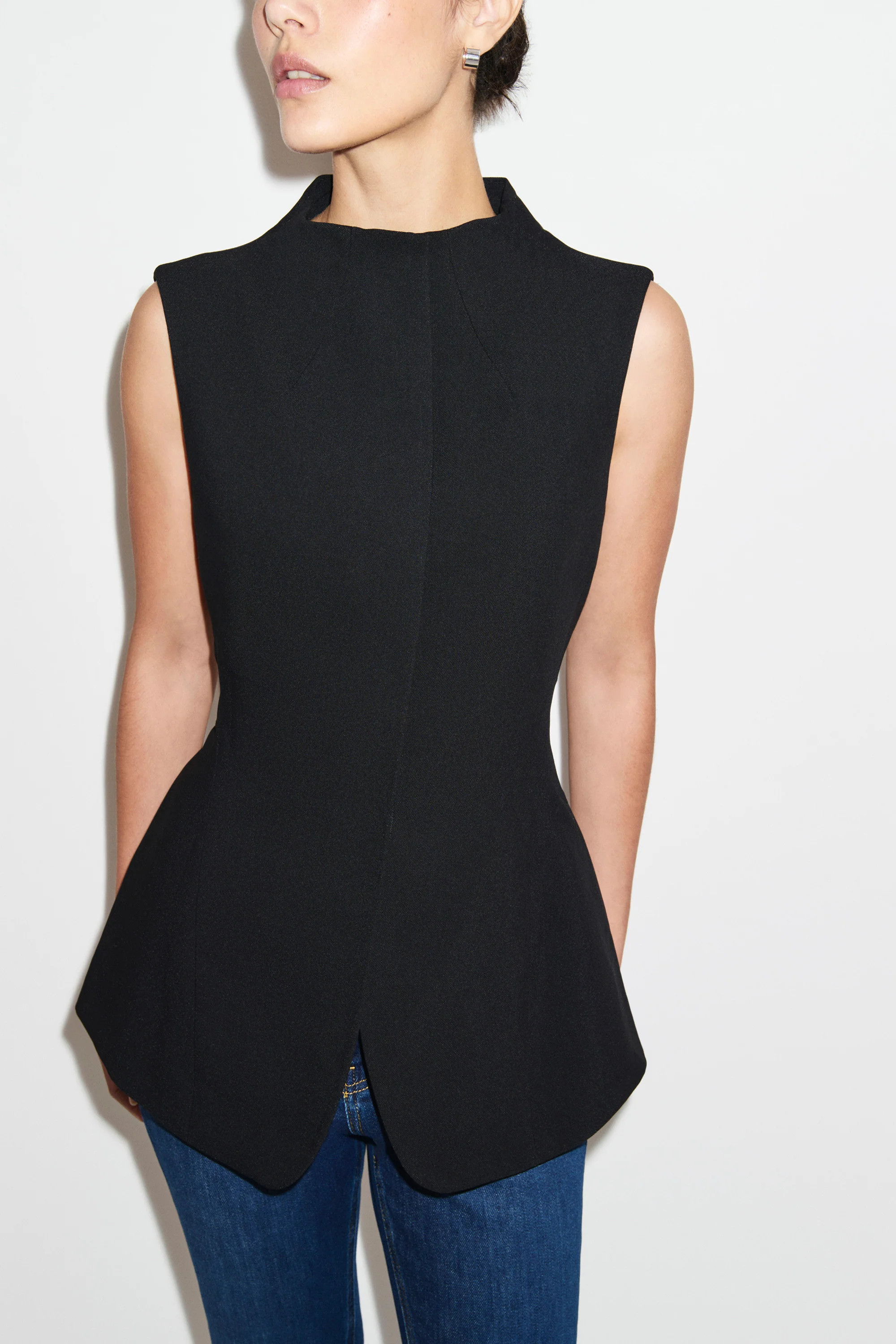 ALIGNE Funnel Neck Waistcoat - Black | Cynthia | ALIGNE UK & EU