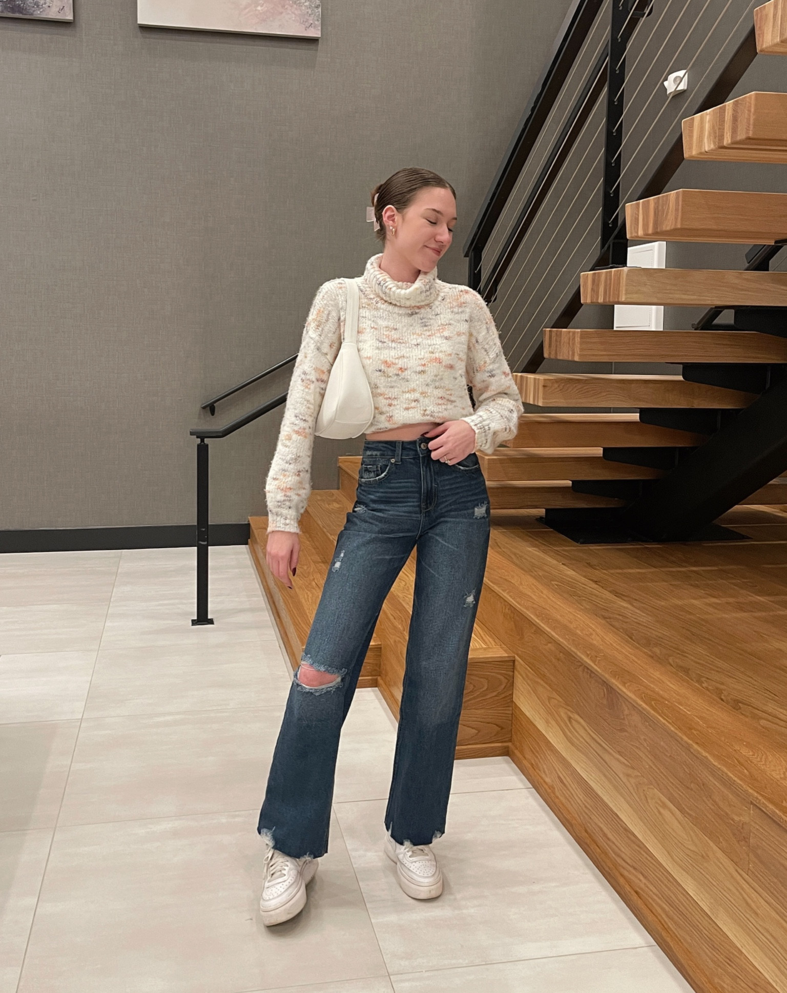 sweater and jeans outfit inspo 

#LTKSeasonal #LTKfit