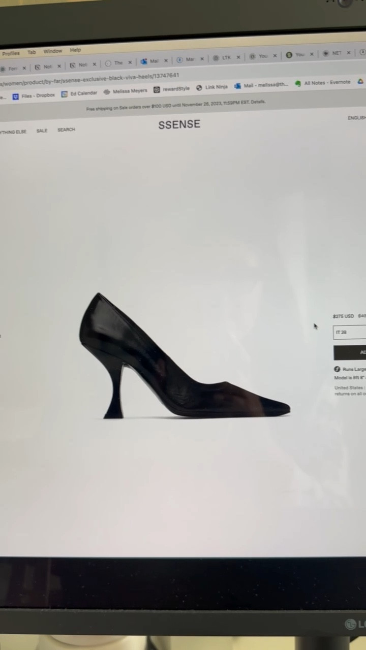 Classic #blackpumps on sale now.

#blackfriday #cyberweek #byfar #designersale 

#LTKCyberWeek #LTKsalealert #LTKshoecrush