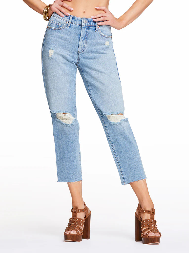 Spotlight High Rise Straight Jeans in Last Light | Jessica Simpson E Commerce
