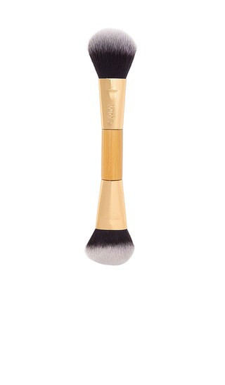 tarte Double-Ended Cheek Brush in Beauty: NA. | Revolve Clothing (Global)