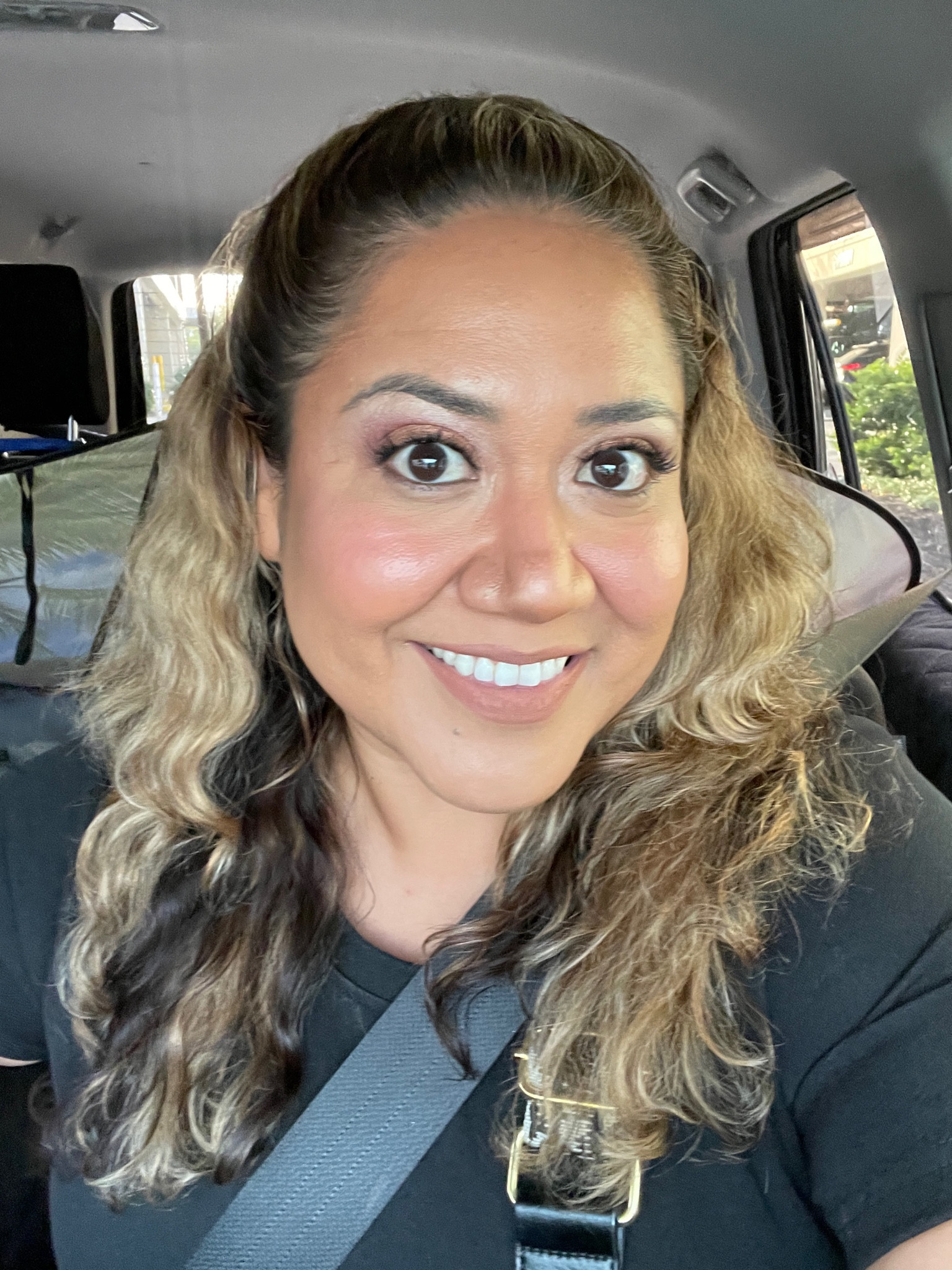 Bronze sun kiss make up look

#LTKBeauty #LTKOver40 #LTKSaleAlert