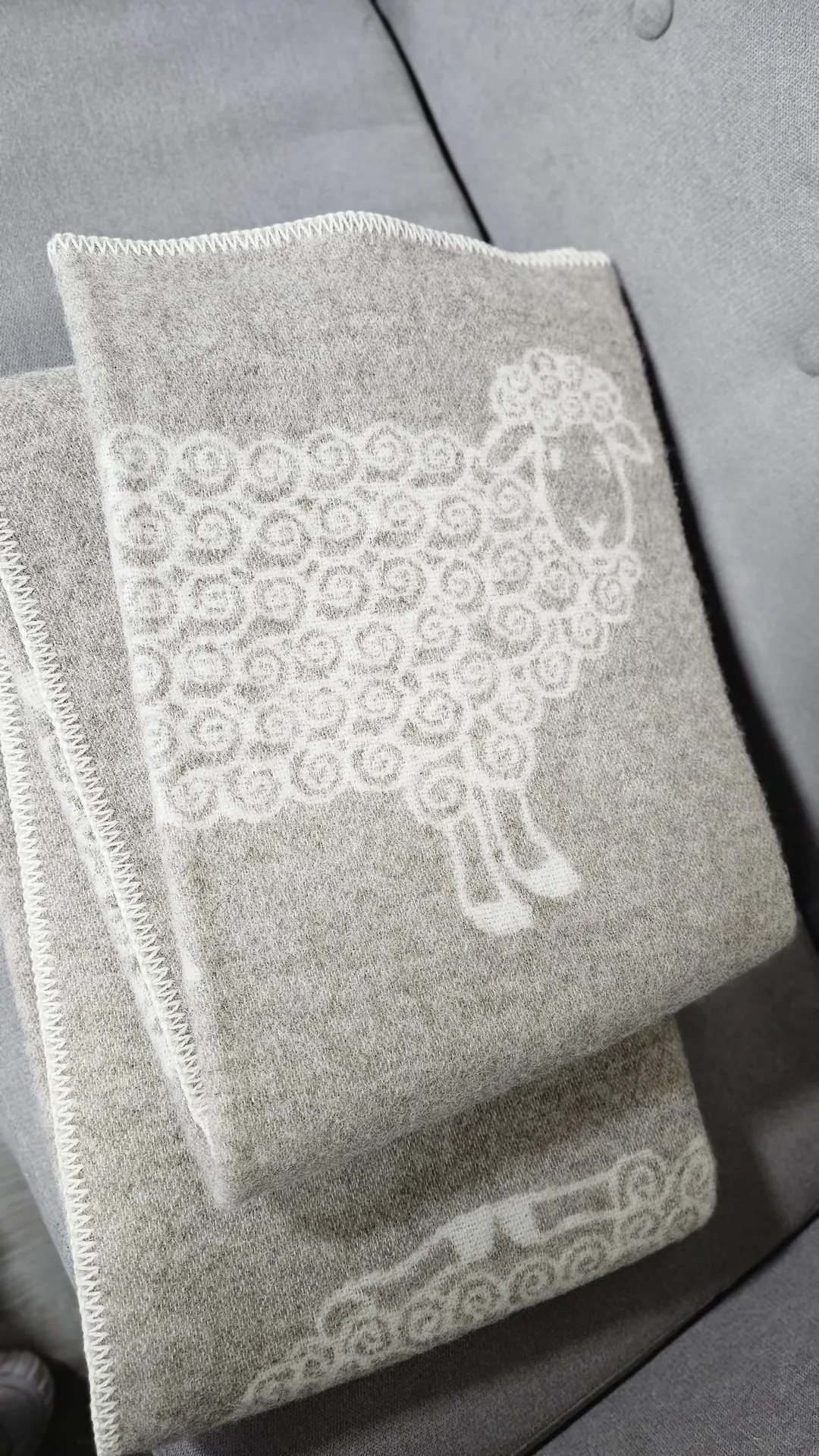 Grey wool blanket 130x200cm , pure woolen throw with lambs, doublesided wool blanket, woolen thro... | Etsy (Global)