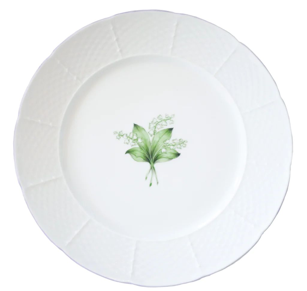 Basket Weave Dinner Plate in Lily of the Valley | Over The Moon