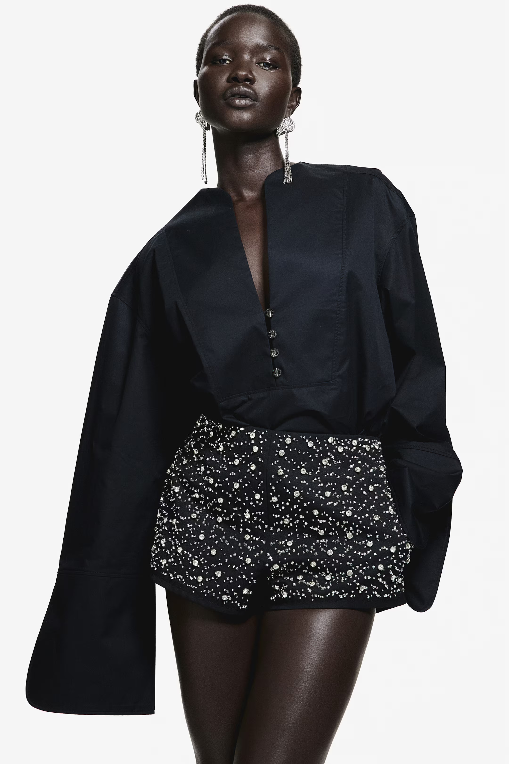 Loose-fit tuxedo shirt | H&M (UK, MY, IN, SG, PH, TW, HK)