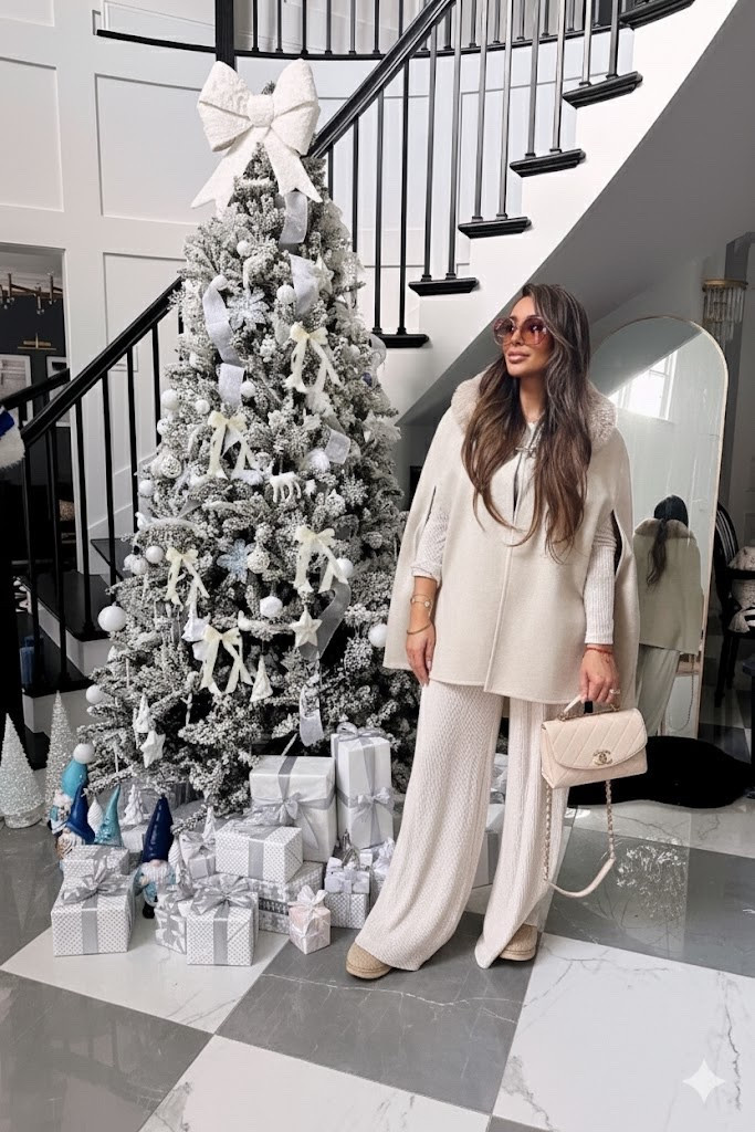 My Chanukah winterland tree is up!!! 
I love the holiday time! 
Winter wonderland 
All white tree 
Chanukah tree
Christmas tree
Holiday decor
Winter wonderland decor 

#LTKSaleAlert #LTKHome #LTKHoliday