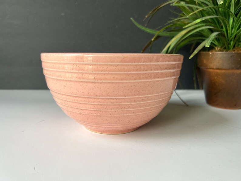 Pink Mccoy Beehive Bowl 7 Speckled Pink Small Mixing Bowl - Etsy | Etsy (US)