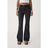 Stradivarius Flared comfort jeans Black denim 16 | Stradivarius (UK)