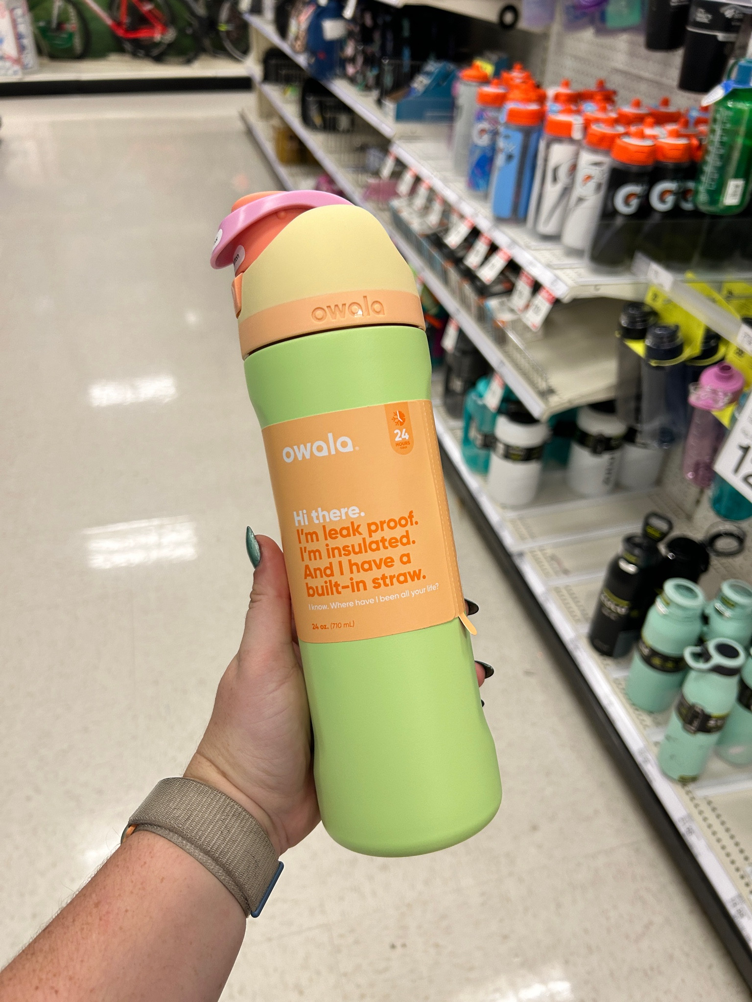 Owala Free Sip in Lime Light
At Target and Owala.com

#LTKfindsunder50 #LTKGiftGuide #LTKfitness