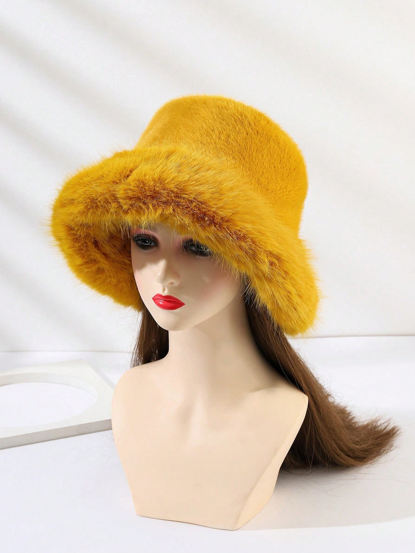 1pc Faux Fur Bucket Hat, Faux Mink Fur Thick & Fashionable High-End Gift Cap | SHEIN USA | SHEIN