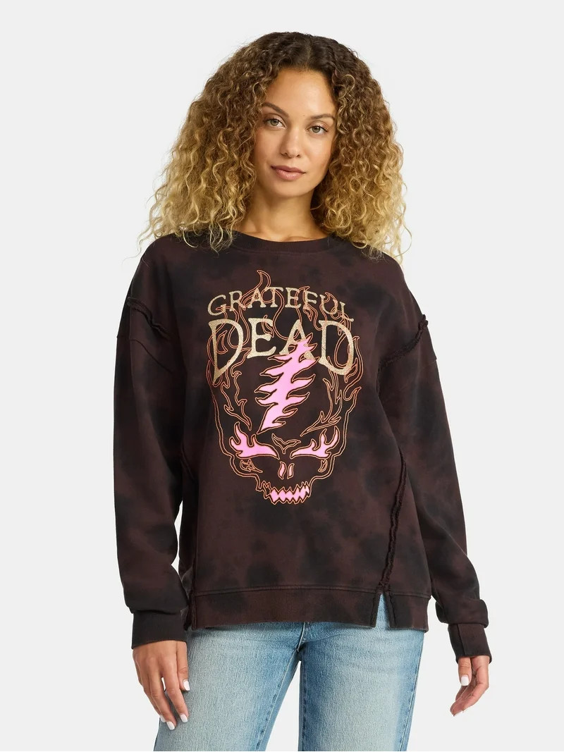 Time and Tru Women's Grateful Dead Flame Skull Graphic Sweatshirt, Sizes XS-3XL | Walmart (US)