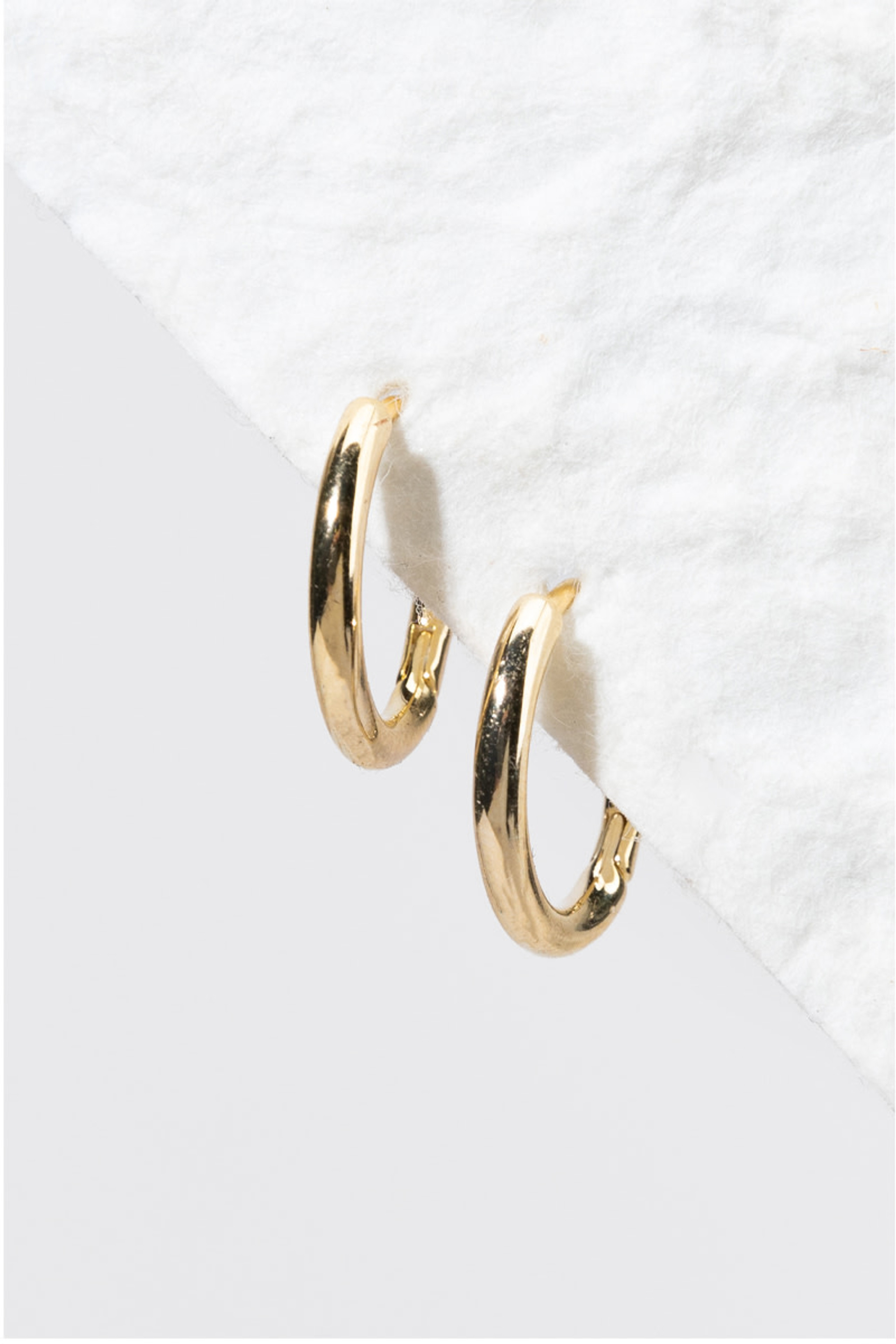 Josie 14K Gold Dipped Medium Hoop Earrings | Francesca's